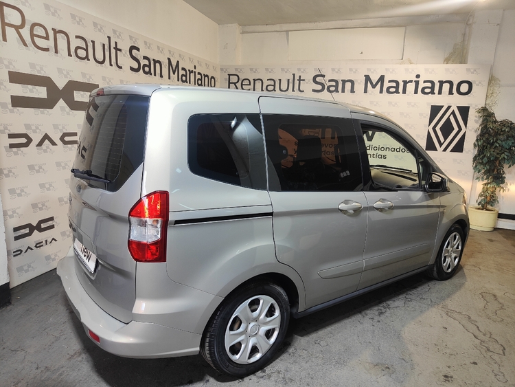 Ford Tourneo Courier TREND foto 3